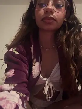 FadaPerigosa online show from May 2026 02:07:02 AM