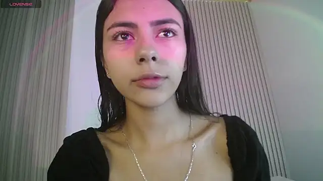 Snapshot of LilybethGray chatting on September 2025 03:37:01 PM LilybethGray online show from September 2025 03:37:01 PM