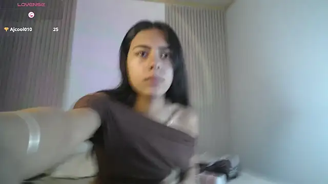 Snapshot of LilybethGray chatting on October 2025 04:41:01 PM LilybethGray online show from October 2025 04:41:01 PM