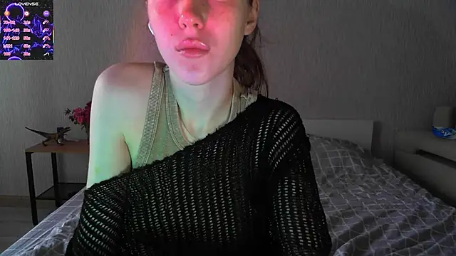 Snapshot of eskatmi chatting on September 2025 01:38:02 AM eskatmi online show from September 2025 01:38:02 AM