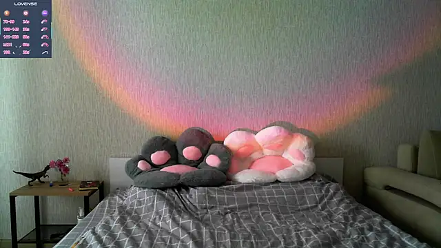 Snapshot of eskatmi chatting on September 2025 12:56:02 AM eskatmi online show from September 2025 12:56:02 AM