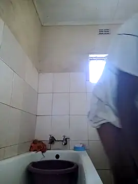 Snapshot of sweetdickboy2 chatting on October 2025 09:42:02 AM sweetdickboy2 online show from October 2025 09:42:02 AM