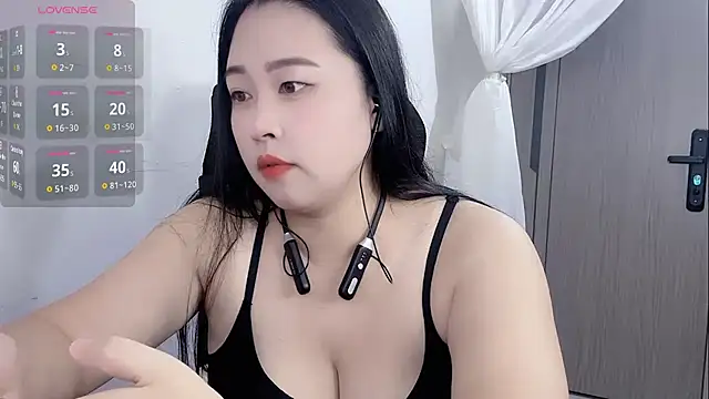 Snapshot of xchenchen chatting on September 2025 04:01:02 PM xchenchen online show from September 2025 04:01:02 PM