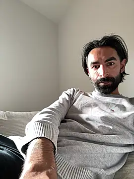 SergioGarcia93 online show from April 2026 07:25:02 AM