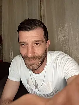 Alexdaniel89 online show from April 2026 05:40:01 PM