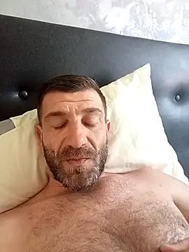 Alexdaniel89 online show from May 2026 01:51:01 PM