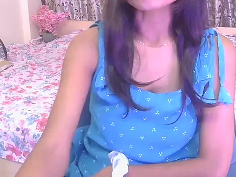 Snapshot of hoty-priya chatting on February 2026 05:01:01 AM hoty-priya online show from February 2026 05:01:01 AM