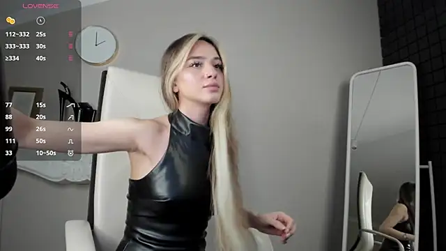 Blessed Molly online show from May 2026 02:45:02 PM