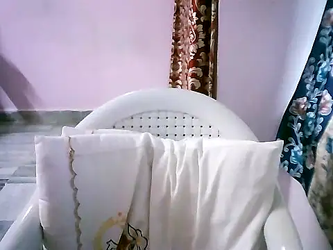 Snapshot of jannu6482 chatting on September 2025 05:35:02 AM jannu6482 online show from September 2025 05:35:02 AM