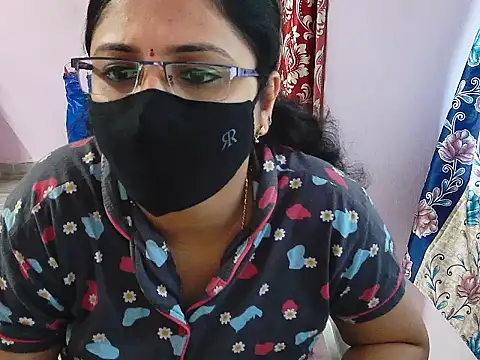 Snapshot of jannu6482 chatting on November 2025 07:08:02 AM jannu6482 online show from November 2025 07:08:02 AM