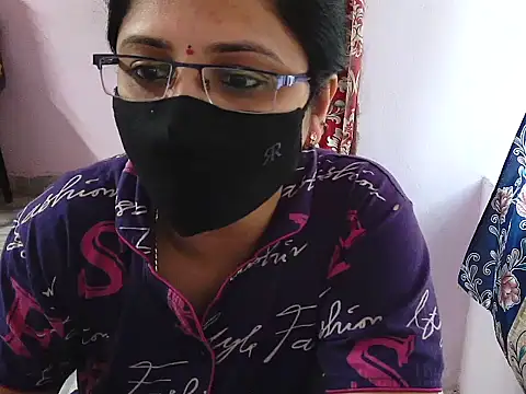 Snapshot of jannu6482 chatting on November 2025 07:32:01 AM jannu6482 online show from November 2025 07:32:01 AM