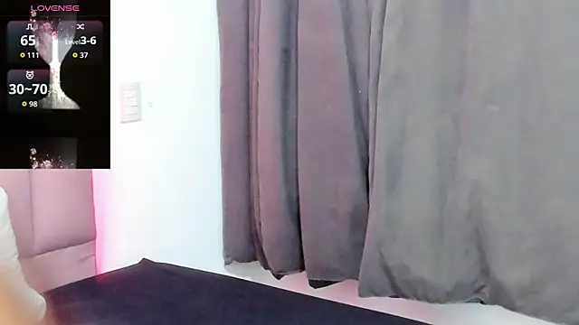 CandyAinsley online show from October 2025 06:53:01 PM