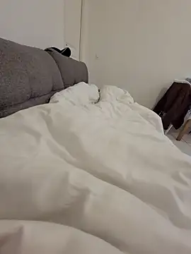 JIAA-WOO online show from December 2025 07:21:02 PM