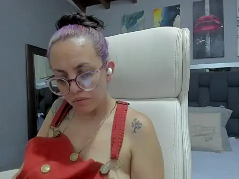 Snapshot of dalila_macherano1 chatting on September 2025 05:28:02 AM dalila macherano1 online show from September 2025 05:28:02 AM