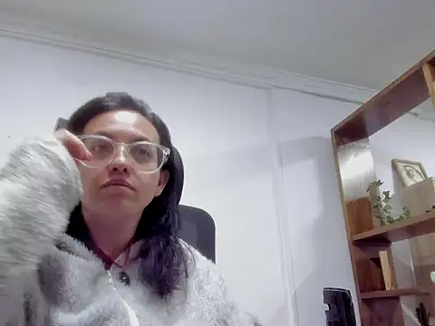 Snapshot of dalila_macherano1 chatting on October 2025 08:22:01 PM dalila macherano1 online show from October 2025 08:22:01 PM