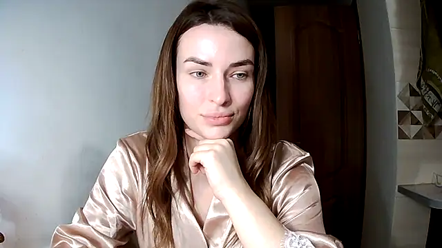 MandiBrooks online show from December 2025 03:39:01 PM