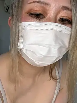 Snapshot of YUIKOxx chatting on September 2025 03:56:01 PM YUIKOxx online show from September 2025 03:56:01 PM