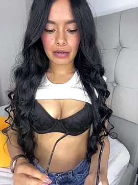 Melissa coch online show from October 2025 04:41:01 PM