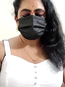 Sweetie swetha37 online show from February 2026 08:47:01 PM