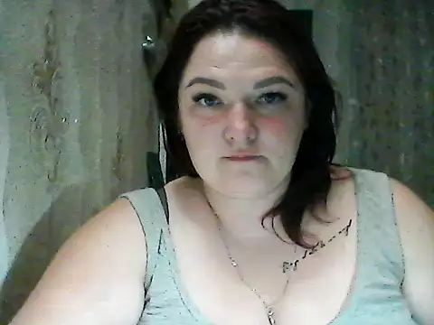 AngelQSky online show from November 2025 09:57:01 PM