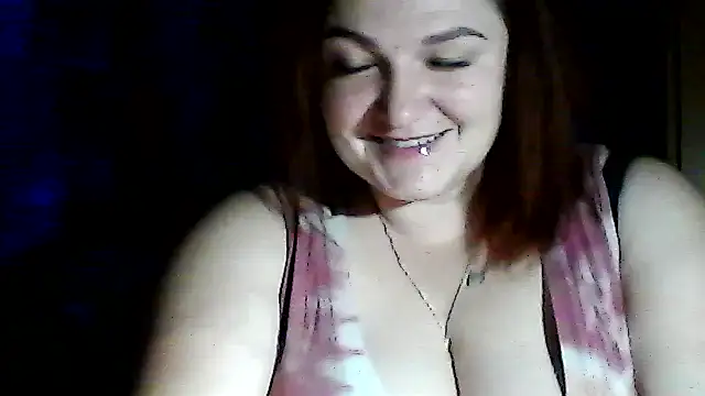 AngelQSky online show from November 2025 08:33:02 PM