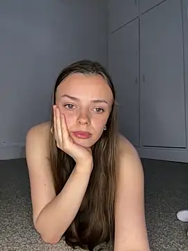 Snapshot of cutietootie02 chatting on May 2026 09:13:01 PM cutietootie02 online show from May 2026 09:13:01 PM