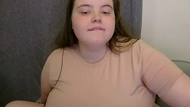 brattyprincessemma online show from April 2026 06:57:02 PM