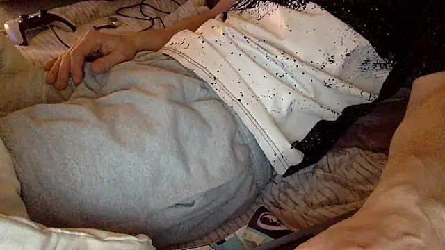 Breezydicksn online show from October 2025 07:36:02 PM