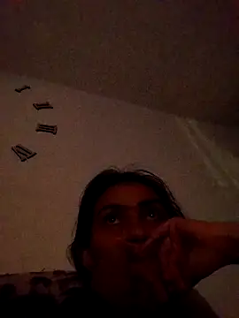 Snapshot of Crystal_Star_ chatting on November 2025 06:37:01 AM Crystal Star online show from November 2025 06:37:01 AM