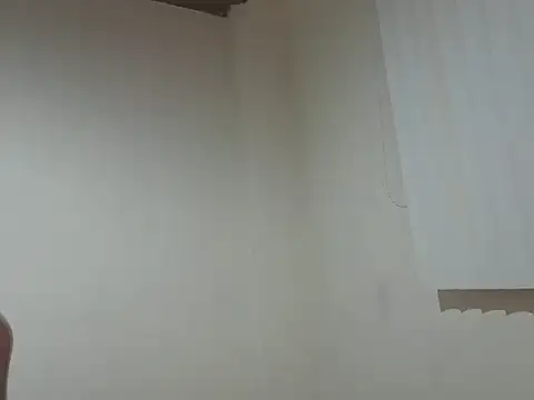 Snapshot of Crystal_Star_ chatting on December 2025 10:21:02 AM Crystal Star online show from December 2025 10:21:02 AM