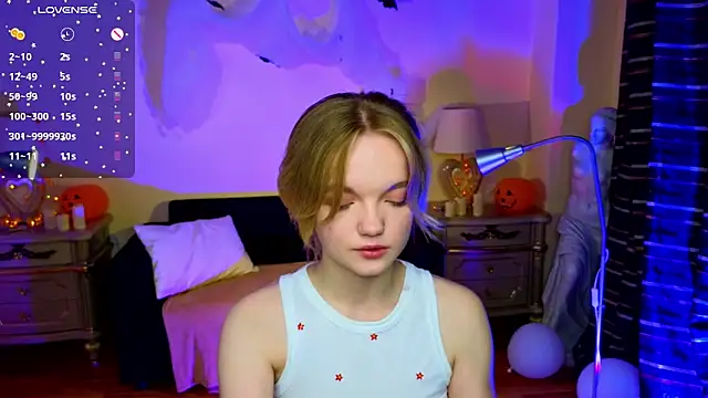 RosesKate online show from October 2025 05:00:02 AM