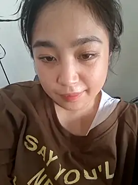 Minn-cute online show from November 2025 03:17:02 AM