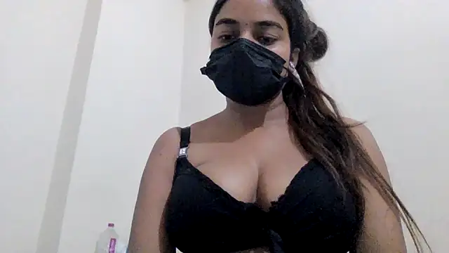 Little toy girl online show from June 2026 12:33:01 PM