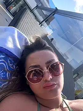 KayaAzur online show from October 2025 08:11:02 AM