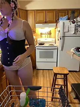 Mommasaurrex online show from October 2025 02:34:01 AM