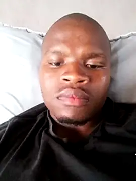 Snapshot of LerlohB chatting on March 2026 10:33:02 AM LerlohB online show from March 2026 10:33:02 AM