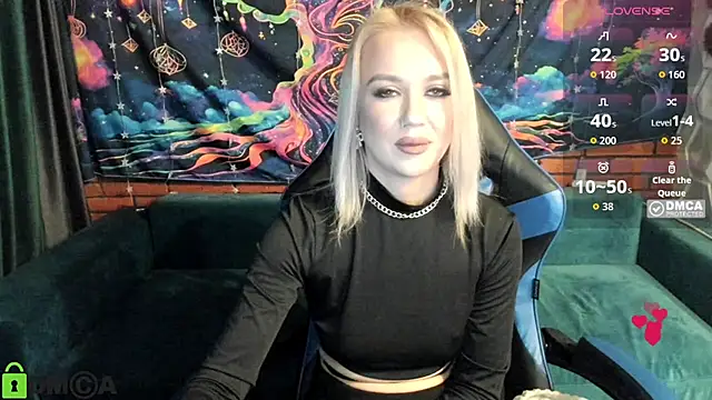 Snapshot of CrystalGirl99 chatting on March 2026 08:09:02 AM CrystalGirl99 online show from March 2026 08:09:02 AM