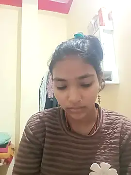 Aapki Chahat0143 online show from November 2025 04:01:02 AM