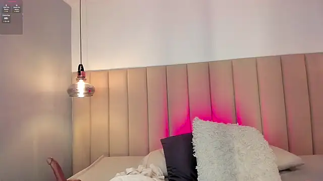 belamonroe online show from September 2025 04:23:02 PM