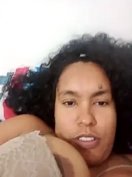 Snapshot of Viviana_h chatting on November 2025 12:11:02 AM Viviana h online show from November 2025 12:11:02 AM