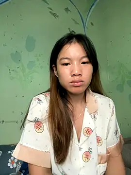 QueenLink online show from October 2025 11:59:02 PM