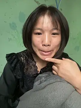 QueenLink online show from November 2025 02:24:02 AM