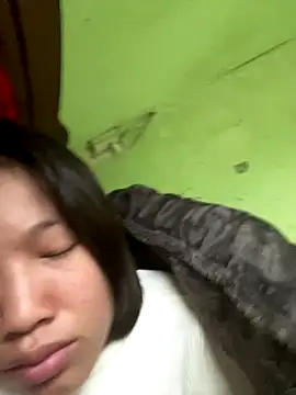 QueenLink online show from November 2025 02:37:02 AM