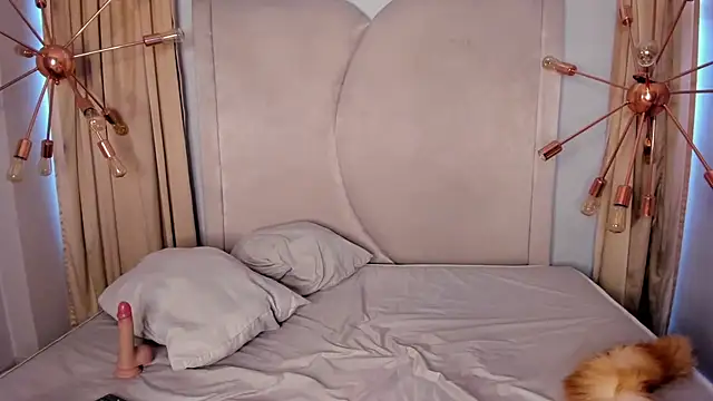 OliIverr22 online show from September 2025 03:27:02 PM