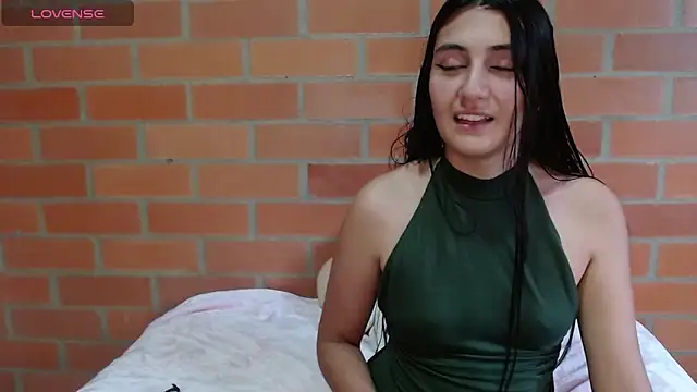 Montserrat Jay online show from October 2025 02:36:01 PM