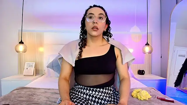 alehia cute online show from November 2025 11:14:02 PM