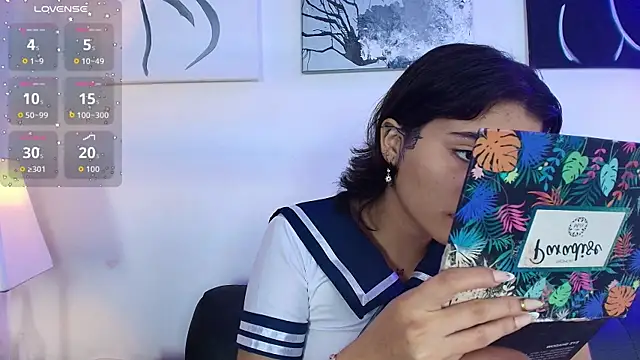 Snapshot of Zoe_wang chatting on September 2025 03:32:01 AM Zoe wang online show from September 2025 03:32:01 AM