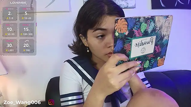 Snapshot of Zoe_wang chatting on October 2025 01:03:02 PM Zoe wang online show from October 2025 01:03:02 PM