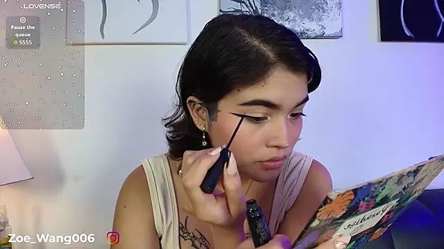 Snapshot of Zoe_wang chatting on October 2025 12:27:01 PM Zoe wang online show from October 2025 12:27:01 PM