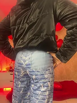 Snapshot of MorenaLush_Eup chatting on February 2026 01:10:02 AM MorenaLush Eup online show from February 2026 01:10:02 AM